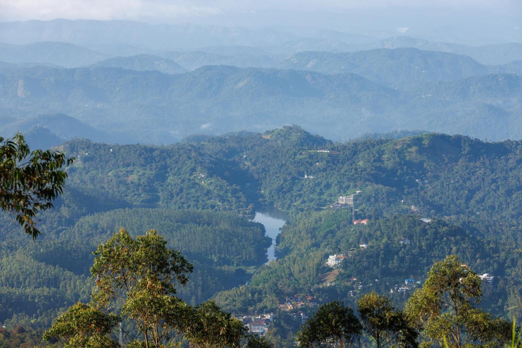 Amber Dale Luxury Hotel & Spa, Munnar Eksteriør billede