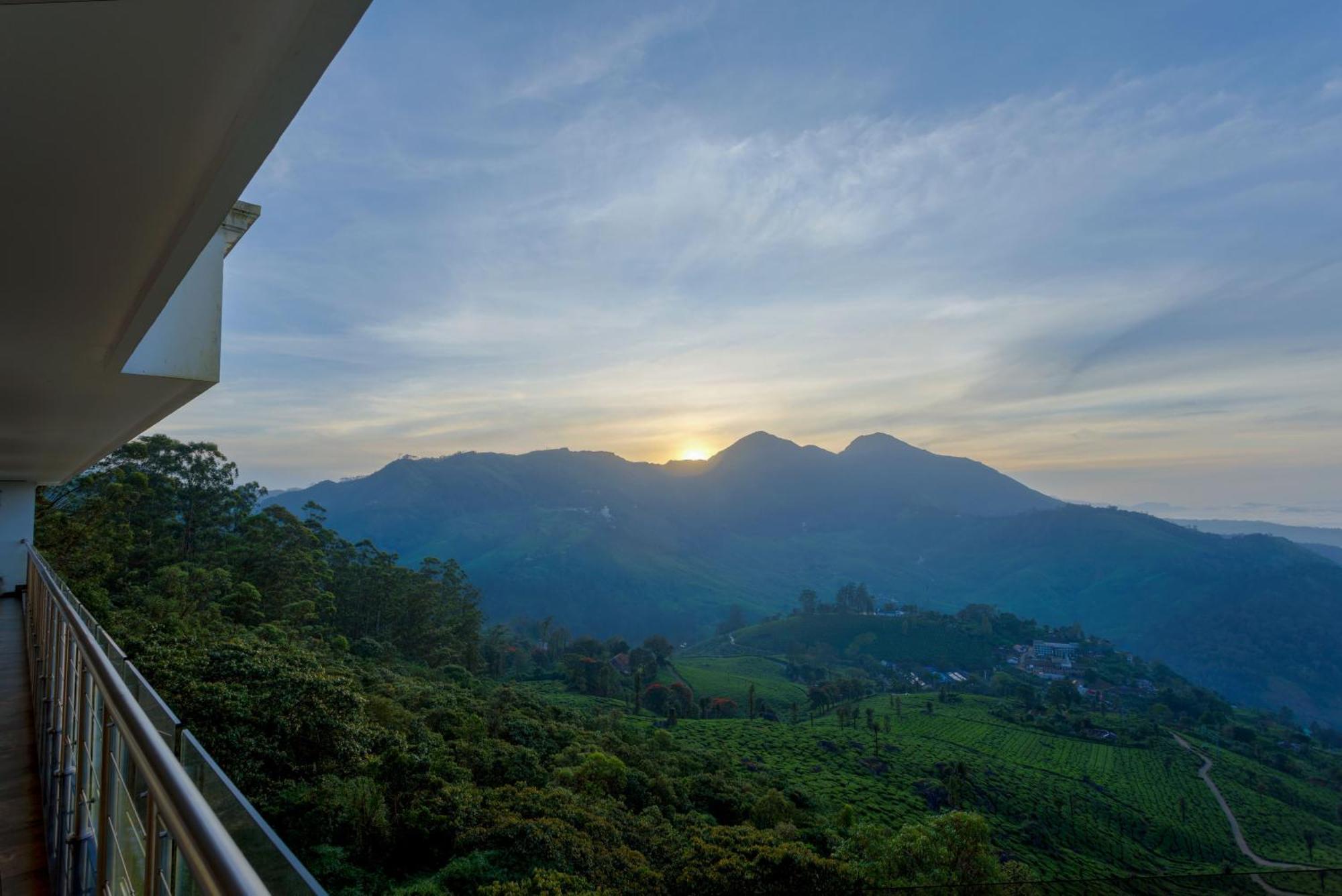 Amber Dale Luxury Hotel & Spa, Munnar Eksteriør billede